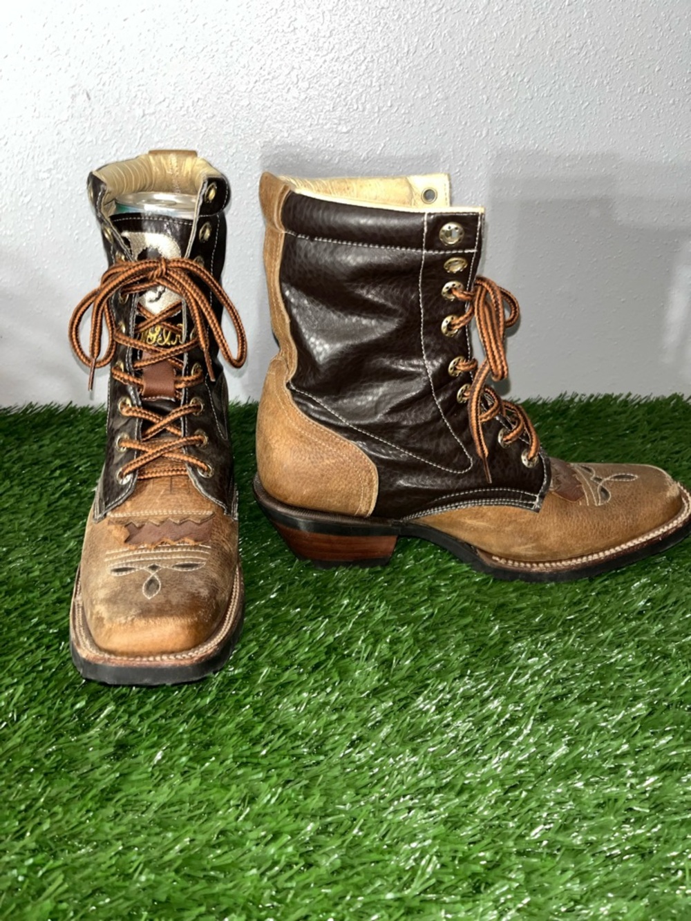 Brown Lace-Up Cowgirl Women’s Boots 9.5 - Picture 6 of 12